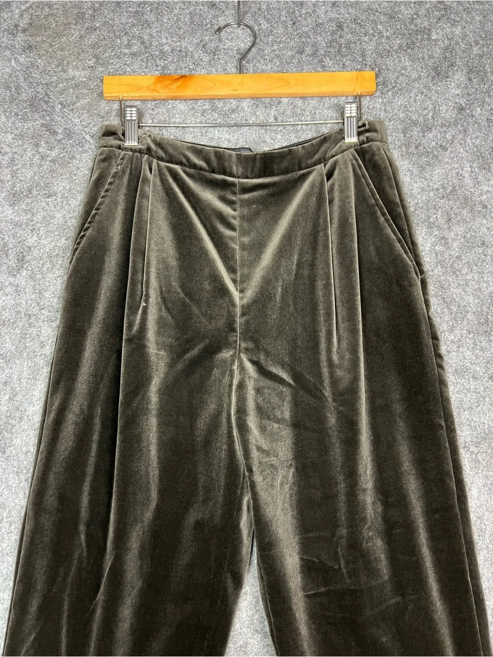 Burberry velvet pants women’s Size 12P Gray Vintage